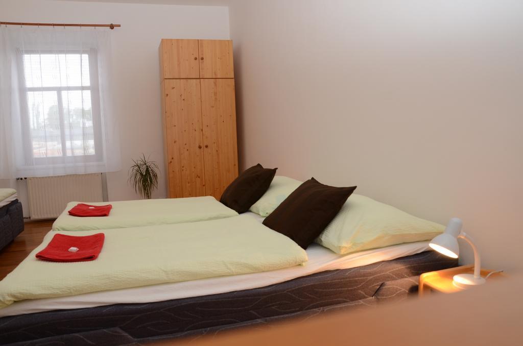 Apartments Karlin Prag Oda fotoğraf