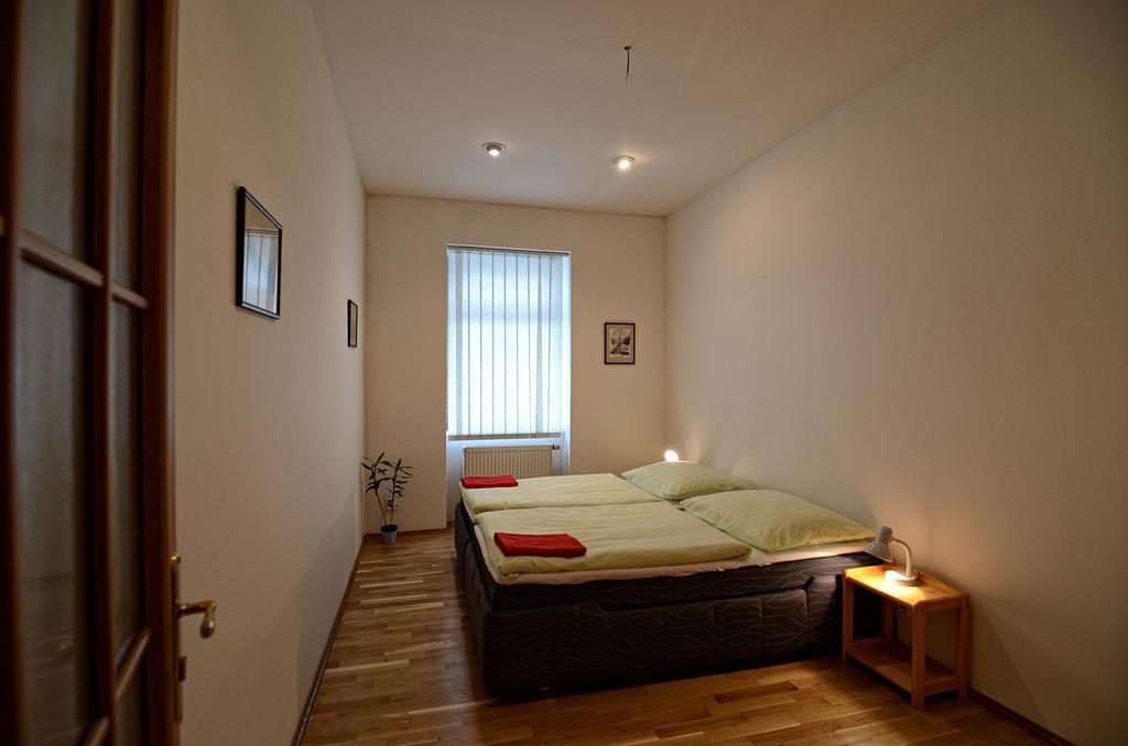 Apartments Karlin Prag Oda fotoğraf