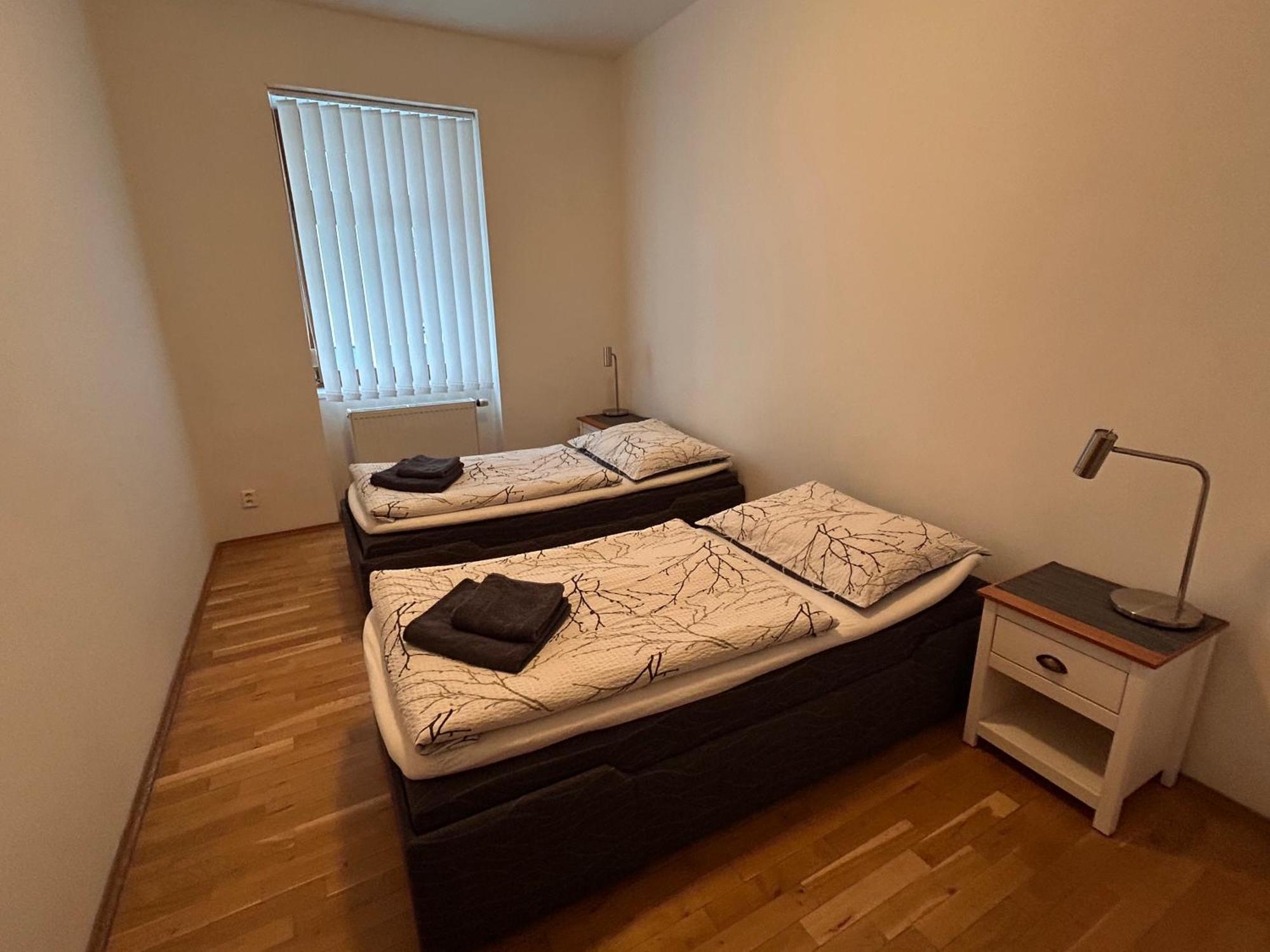 Apartments Karlin Prag Dış mekan fotoğraf